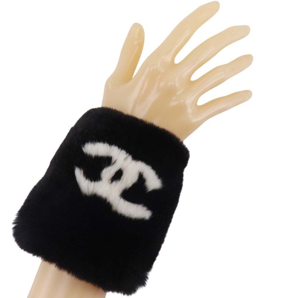 CHANEL Authentic Black Logo Charm Bracelet - Picture 2 of 6